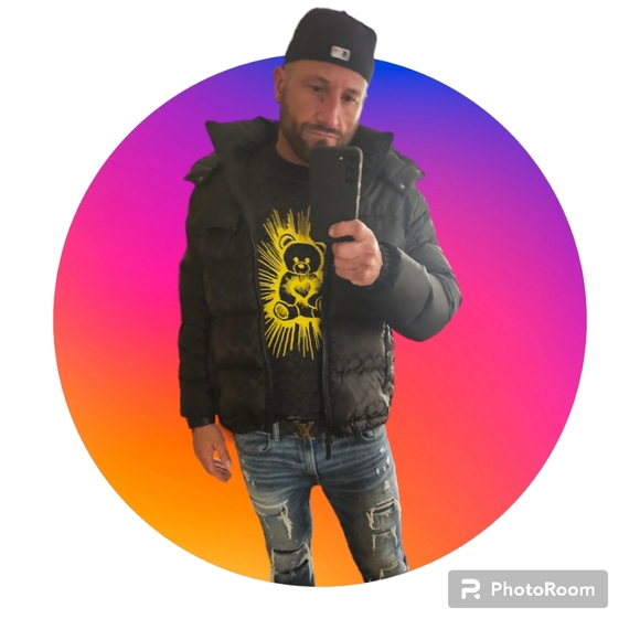 Meet your Posher, Michael - Picture 1 of 4